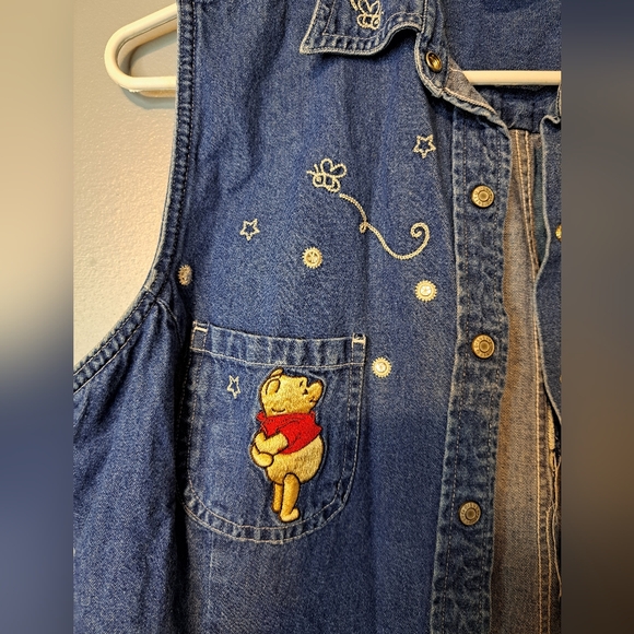 Vintage Disney. Pooh denim vest. Size Large - Picture 5 of 8